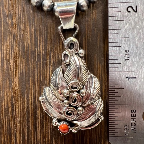 Native American Leaf Pendant by Darrell Morgan - Picture 4 of 4